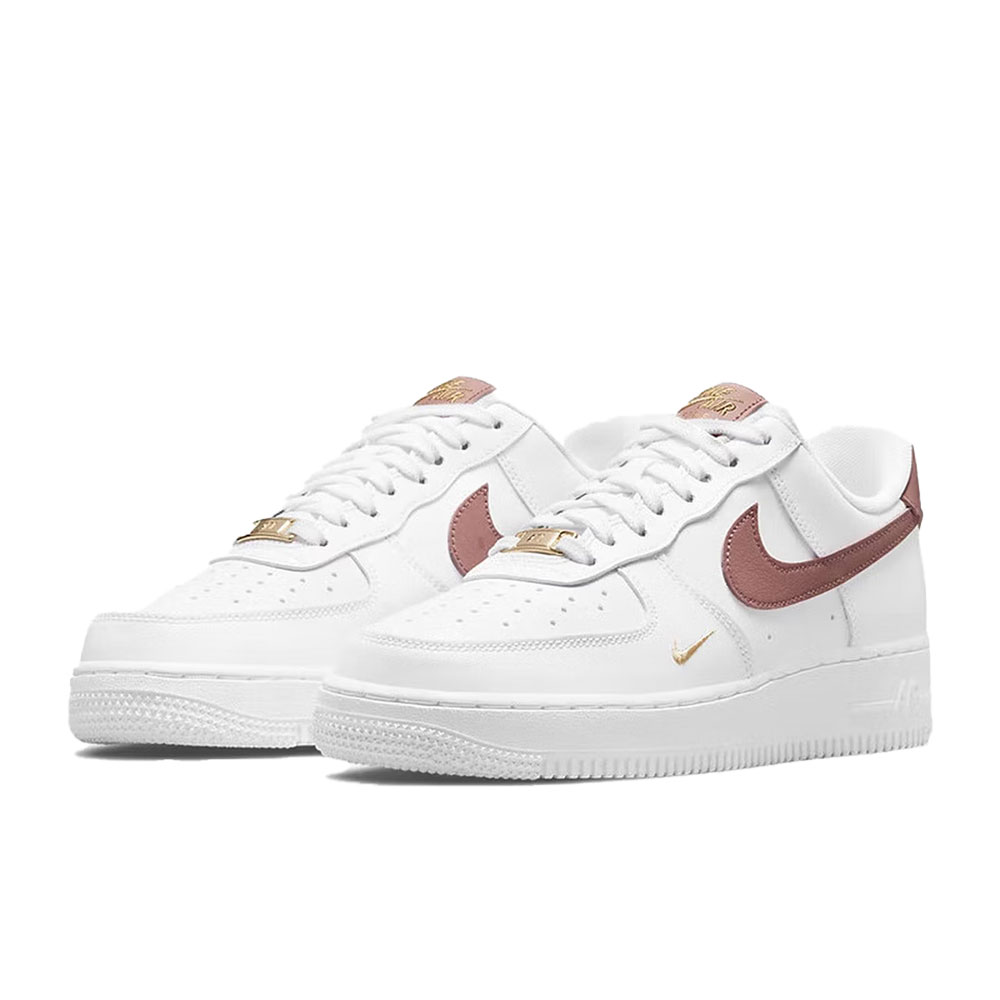 حذاء Nike Air Force 1 'O7 Esse - مراجعة Nike Shoes Air Force 1 وسعره